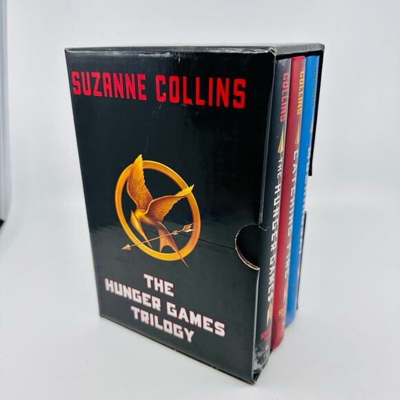 The Hunger Games Trilogy With Box by Suzanne Collins, Scholastic Press, Set of 3 - Picture 2 of 13